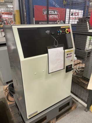 2012 FANUC R2000IB/125 MINT CONDITION LOW HOURS AND ALWAYS SERVICED ROBOT Robots | Pacific Machine Tools LLC